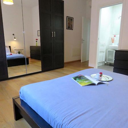 Santa Croce Apartments Bolonia Exterior foto