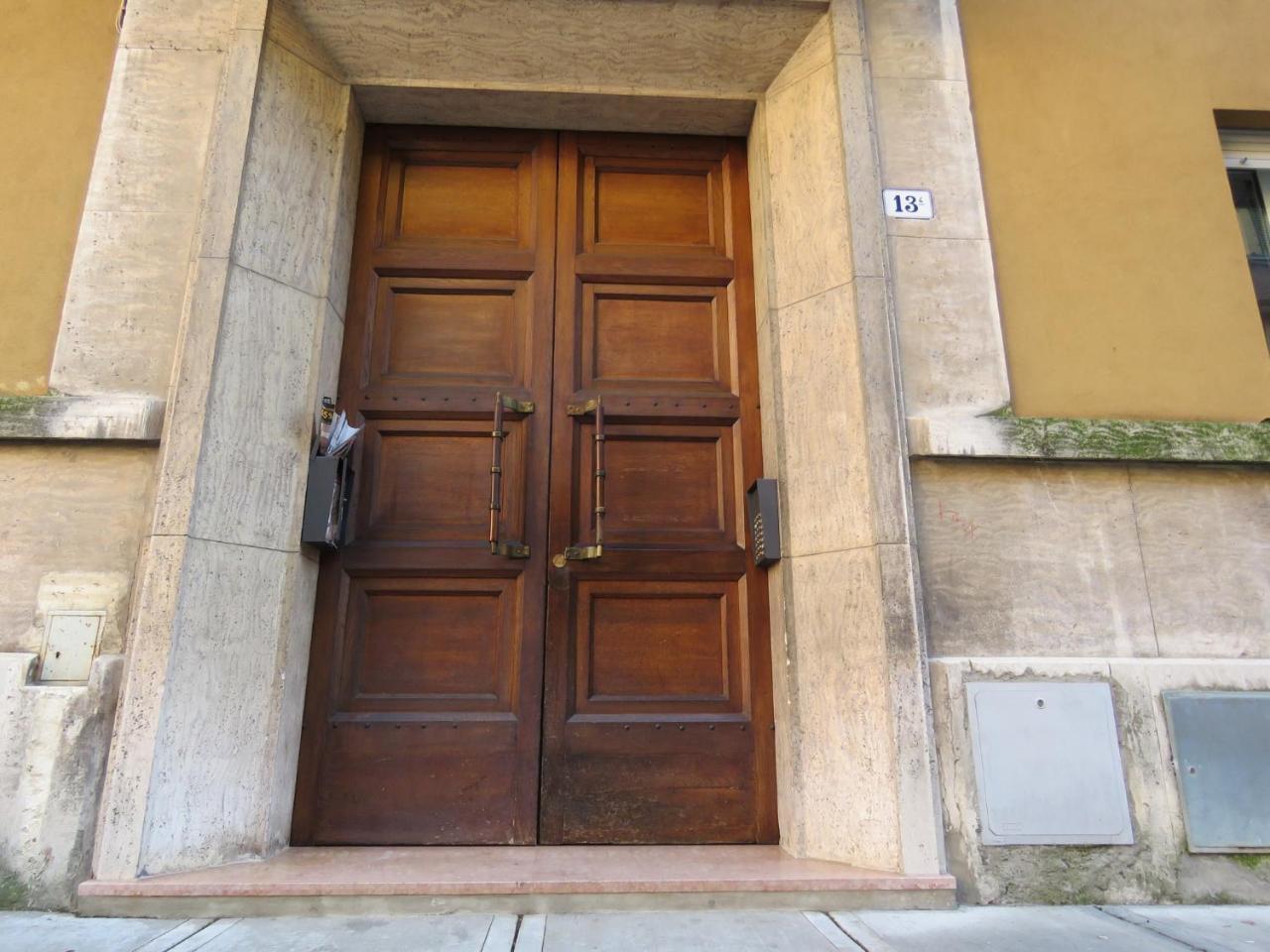 Santa Croce Apartments Bolonia Exterior foto
