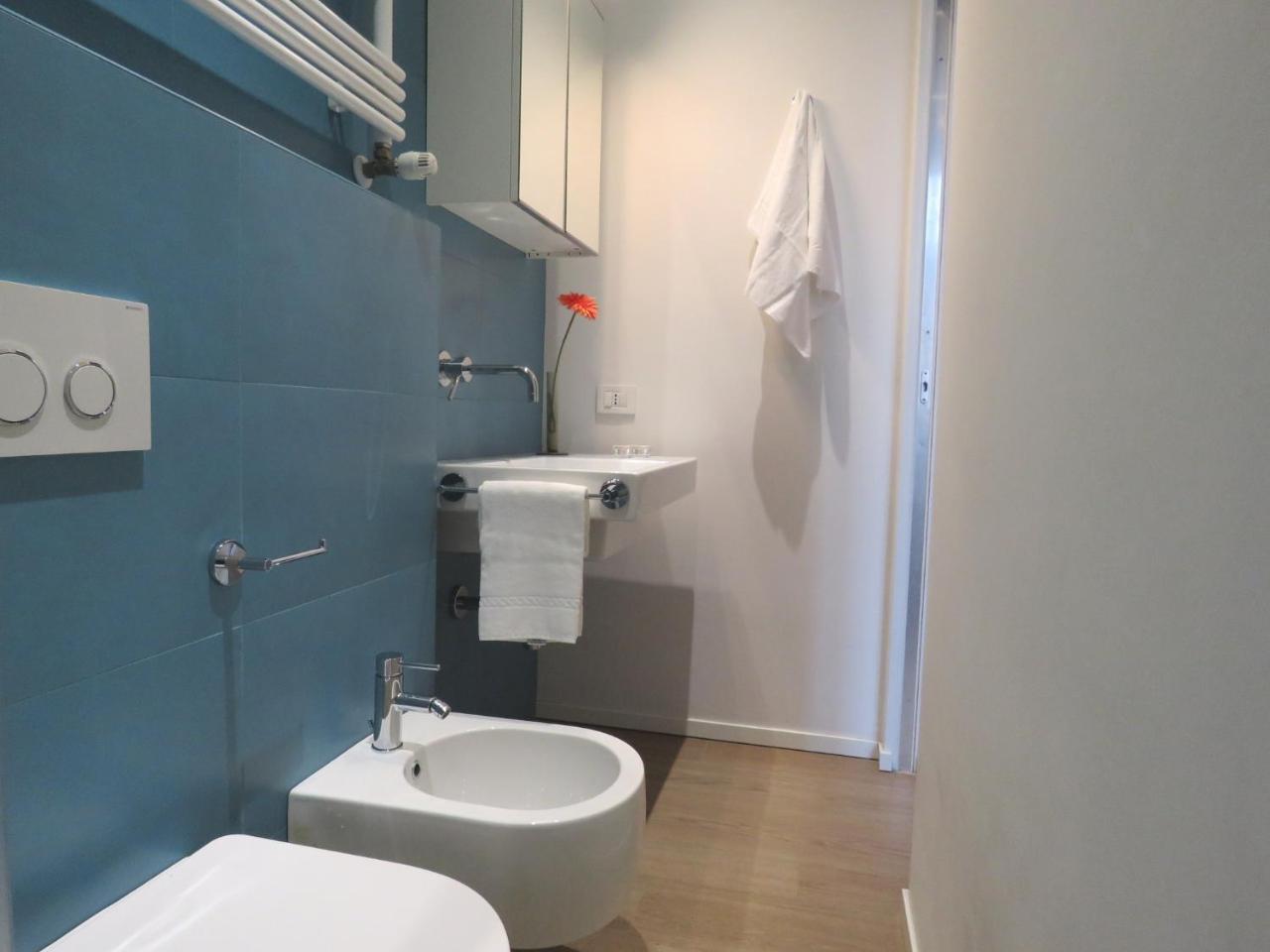 Santa Croce Apartments Bolonia Exterior foto